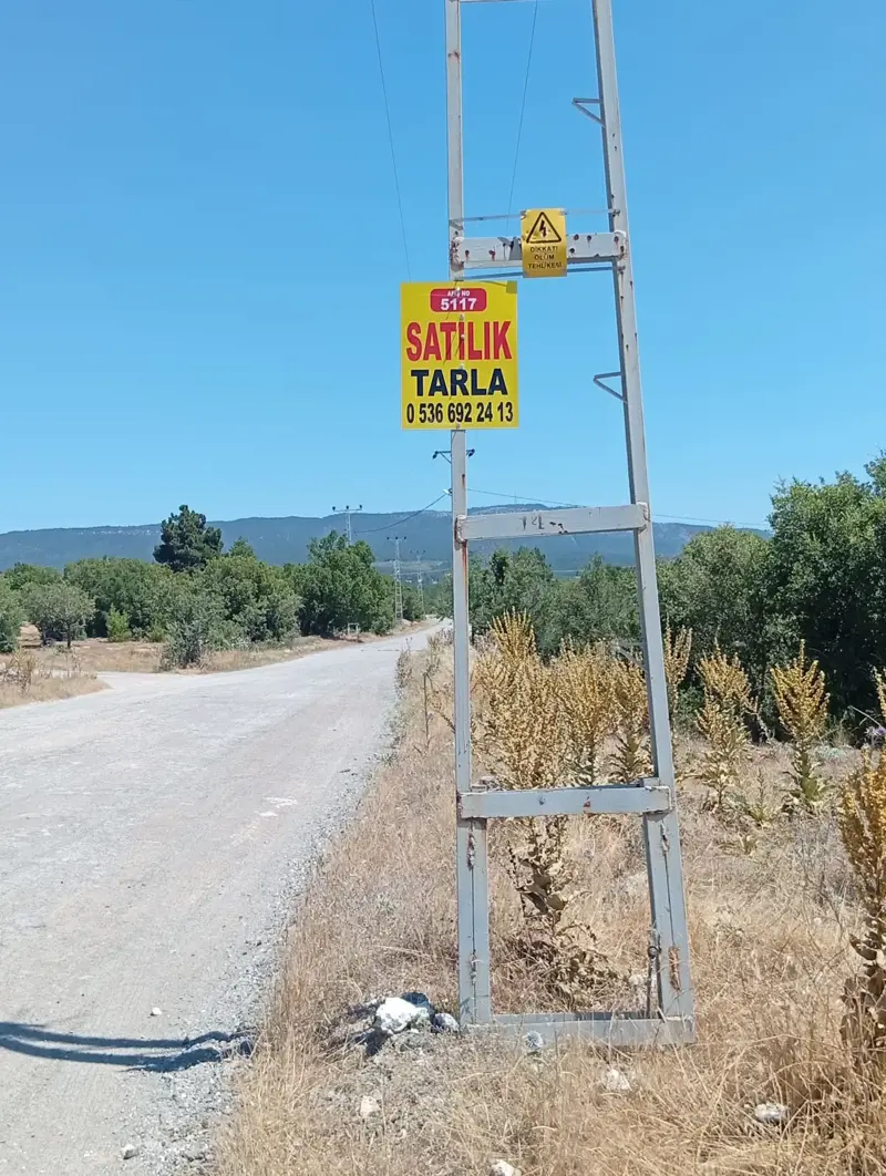 Denizli, Kızılcabölük, Tarla — fotoğraf 2
