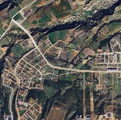 Denizli, Saruhan, Arsa