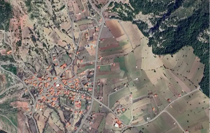 Denizli, Tavas, Satılık, Tarla — fotoğraf 1