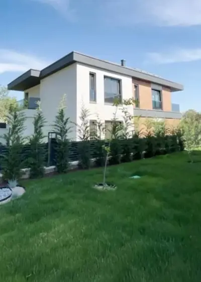 ŞİRİNKÖY'DE YENİ BİR HAYATA KAPI AÇAN VİLLA..