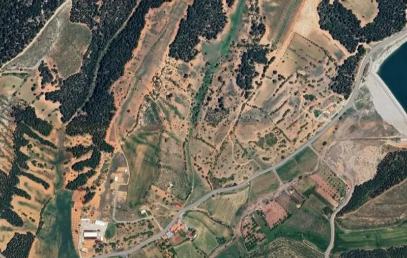 Denizli, Tavas, Satılık, Tarla — fotoğraf 1