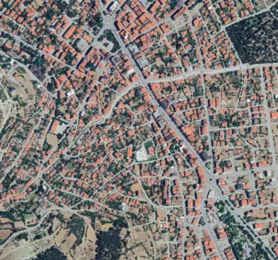 Denizli, Yukarı, Arsa