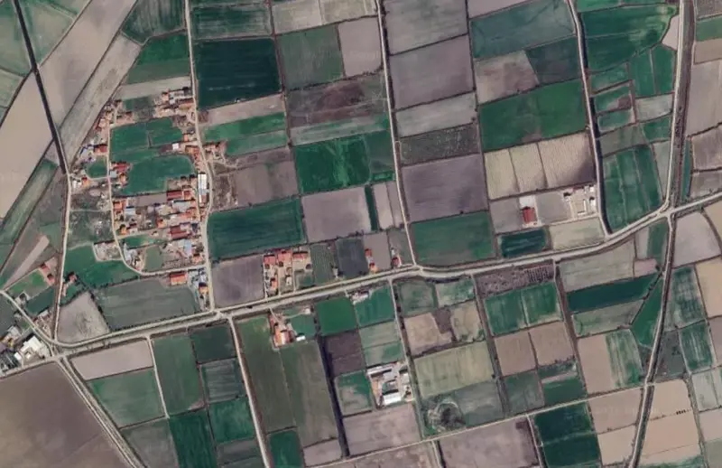 Denizli, Pamukkale, Satılık, Tarla — fotoğraf 1