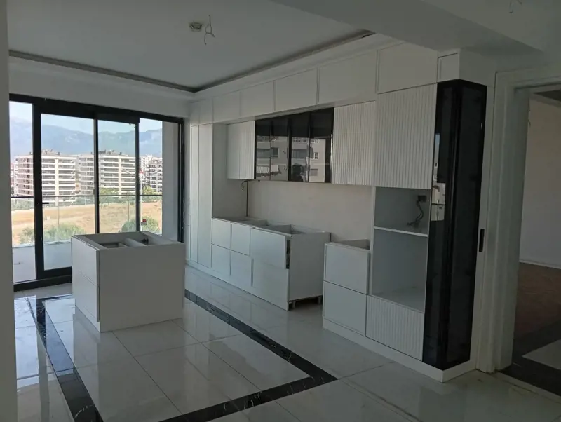 HAVUZLU LÜKS KONSEPT DAİRE — fotoğraf 18