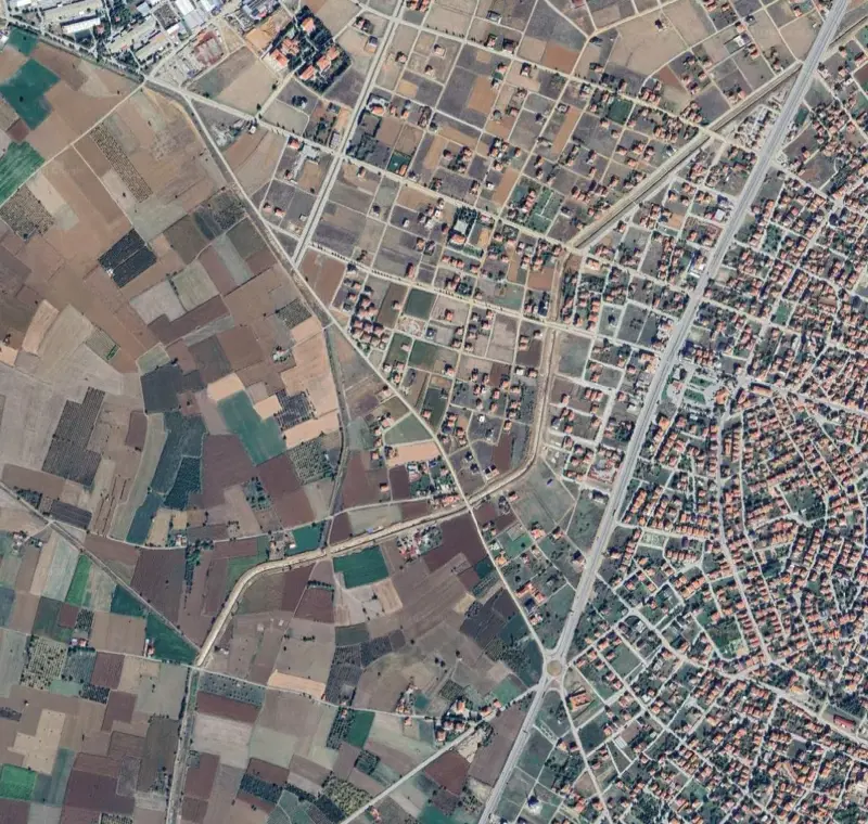 Denizli, Çarşı, Arsa — fotoğraf 1
