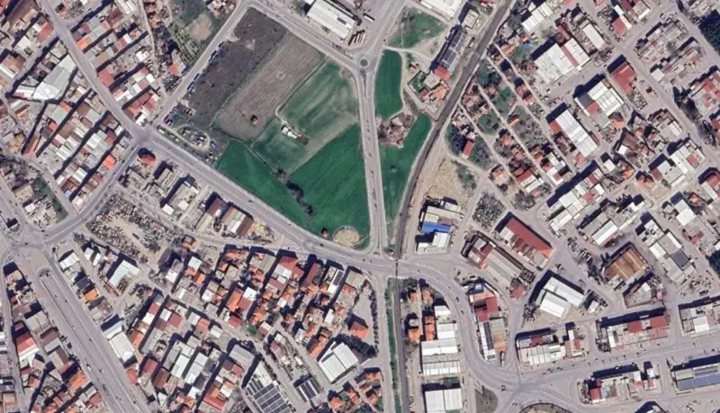 895.jpg